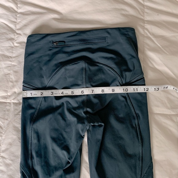 Lululemon Fast and Free Tights - Picture 14 of 16